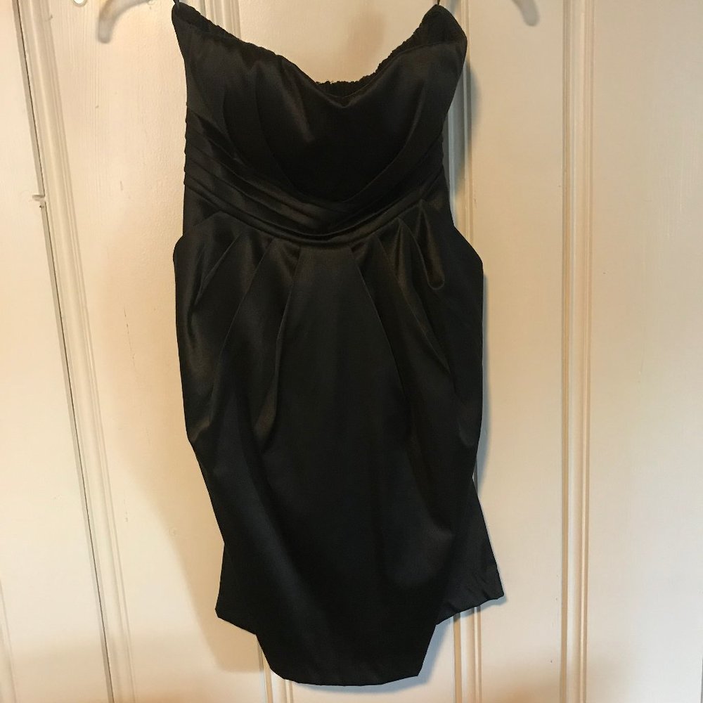Short Black Strapless Homecoming Dress